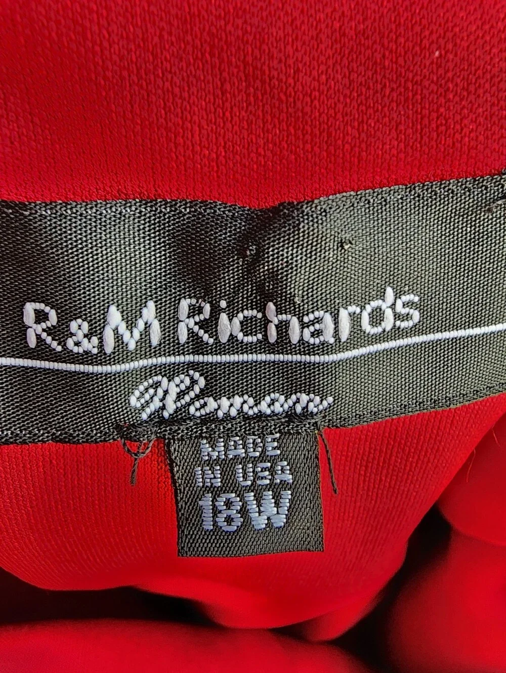 R&M Richards figure skimming